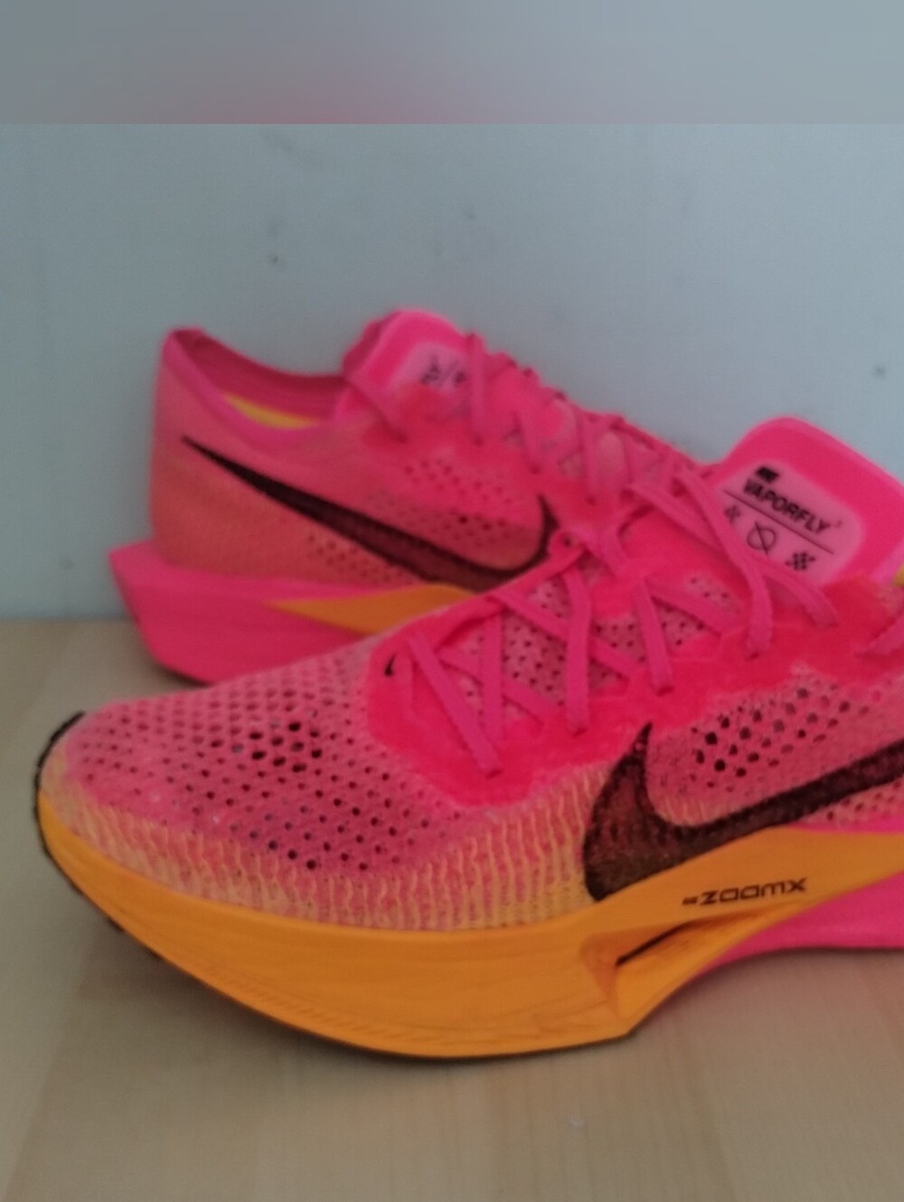 Nike ZoomX Flyknit Running Shoes - Hyoer Pink/Yellow Sneakers Neon